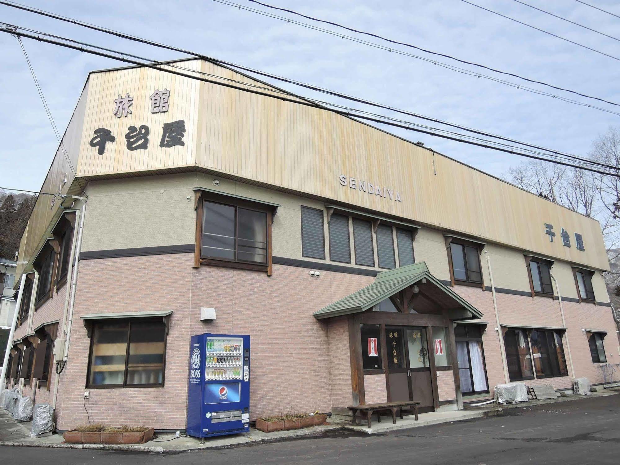 Sendaiya Hotel Hida Exterior photo